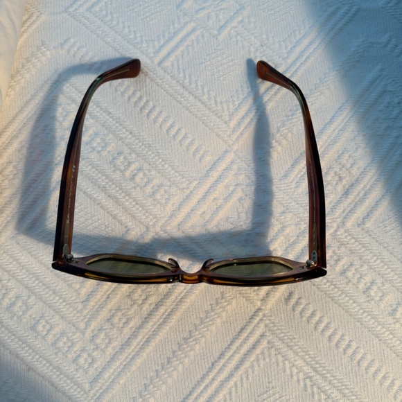 Never Worn Ray-Ban State Street Sunglasses main image 15